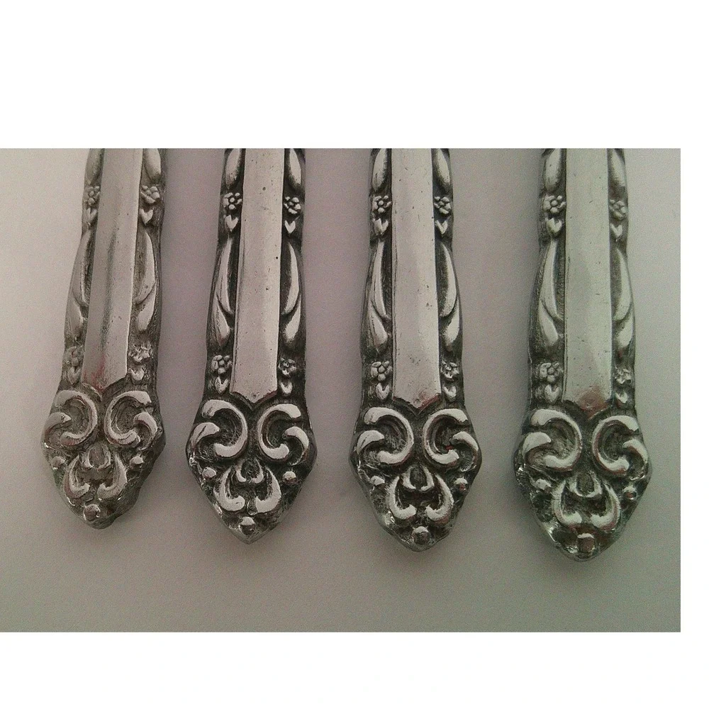 Ekco Eterna‎ Stainless Steel Butter Knives Set of 4 Japan Vintage Floral Pattern